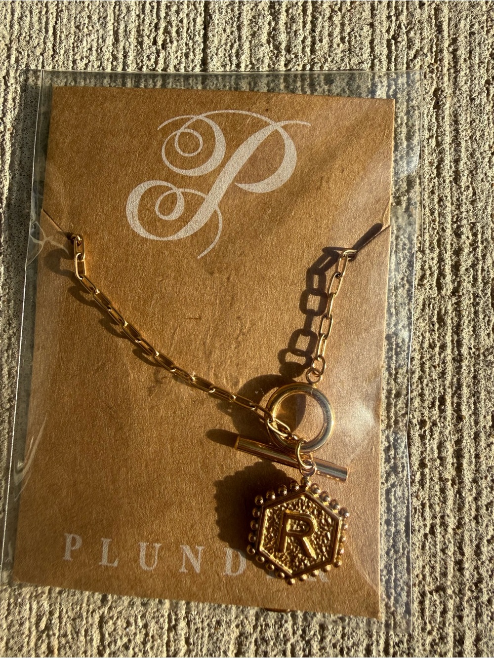 Plunder Gold Hexagon 'R' Toggle Necklace - Gold